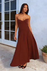 Infiniti Scalloped Sweethear Neckline Midi Dress Chocolate